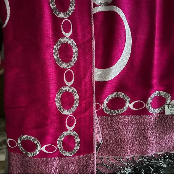 Brand new Pashima shawl or scarf. 26” wide by 74” long. Gray fringe. - Picture 7 of 7